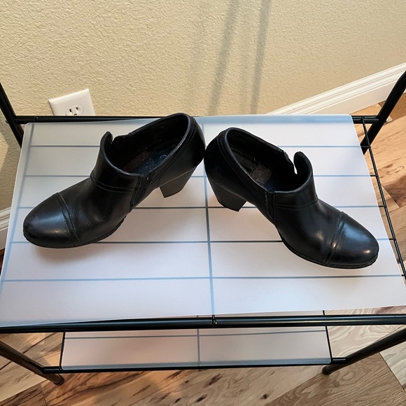 BOC booties - Picture 2 of 5